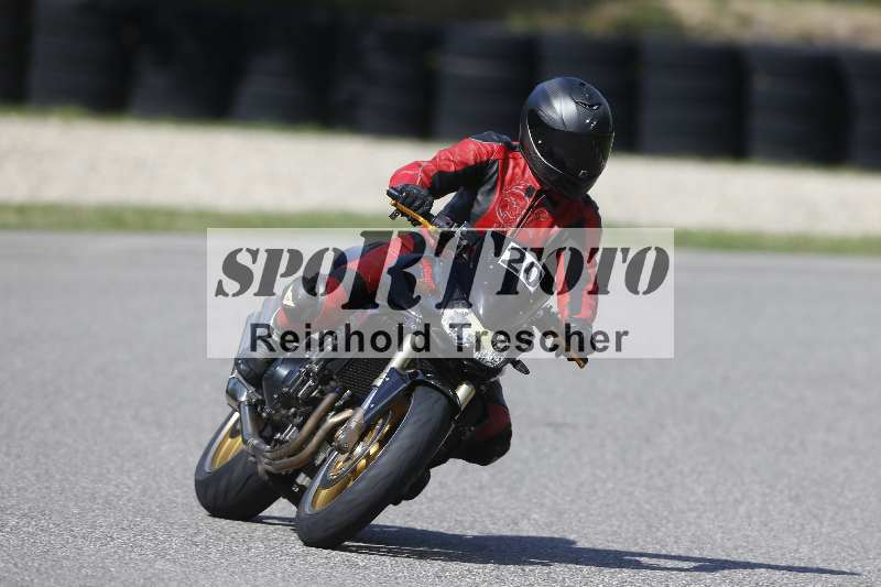 /41 25.08.2026  Cornu Master School ADR/20